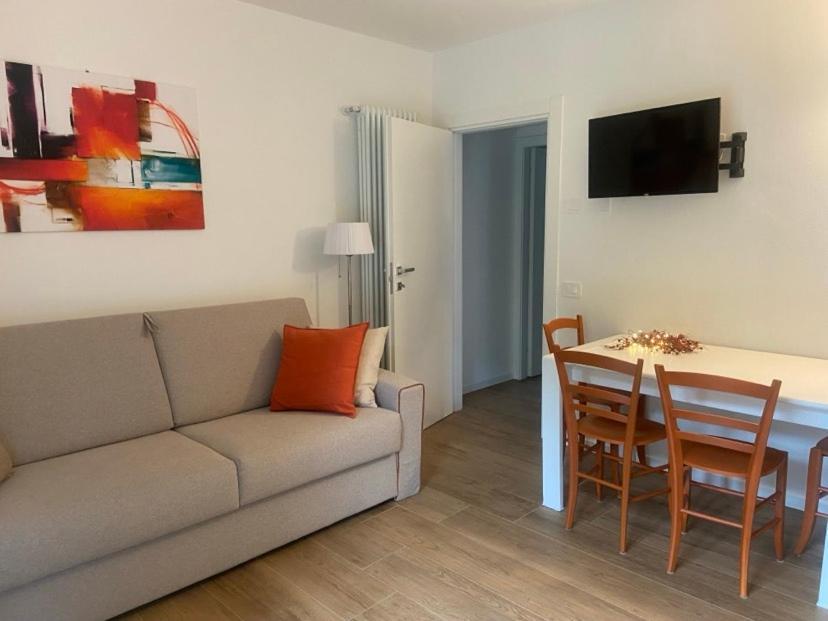 Casa Vacanze La Brenta Chiavenna Oda fotoğraf